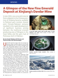 A glimpse of the new fine emerald deposit at Xinjiang’s Davdar mine